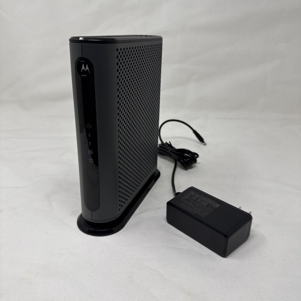 Motorola MB8600 DOCSIS 3.1 Cable Modem Gigabit Ethernet With Power Cord